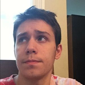 Meet your Posher, Dominic